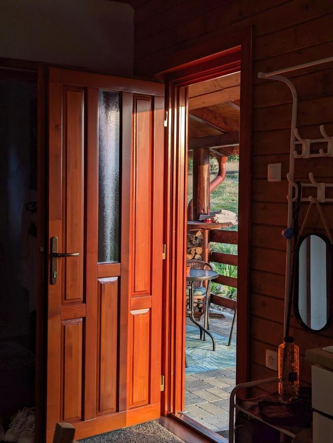 Cabana Nyiko Cu Ciubar Villa Lupeni  Bagian luar foto
